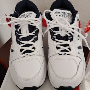New Balance White and Navy 636v1 Athletic Sneakers Sz9 Wide